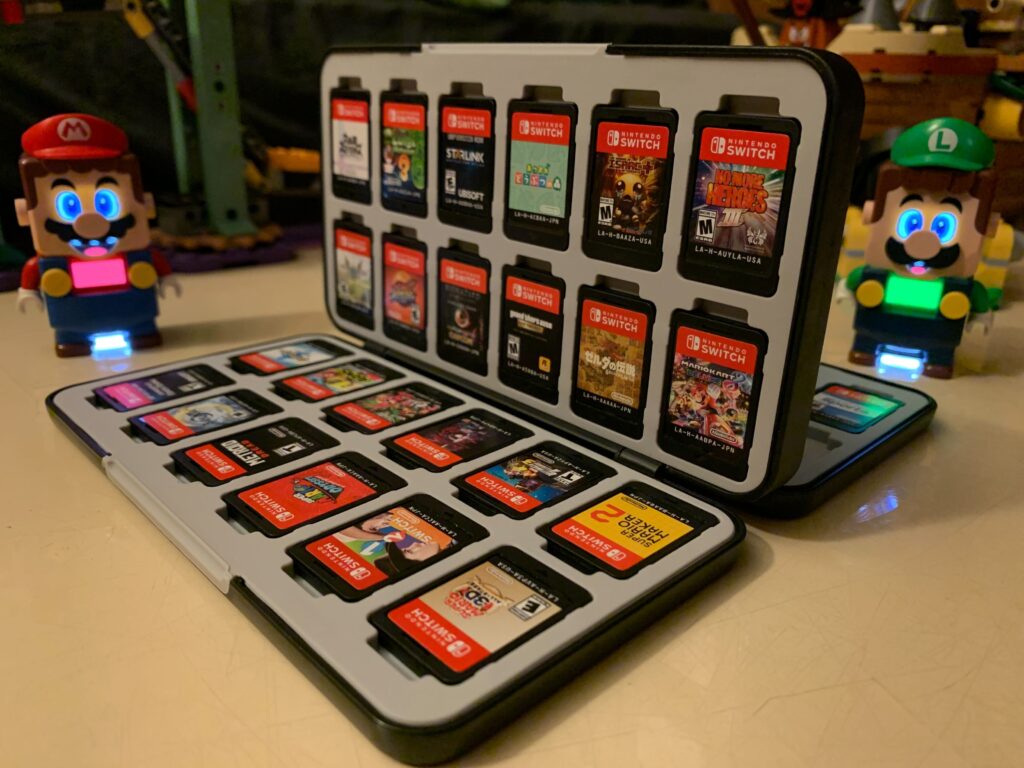 Jingdu 48-slot game card case